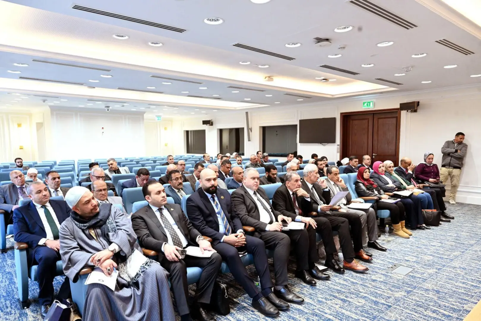 وزيرة الإسكان تشارك في اجتماع لجنة الخطة والموازنة بمجلس النواب لمناقشة الحساب الختامي لموازنتي الوزارة وهيئة المجتمعات - 1000285293