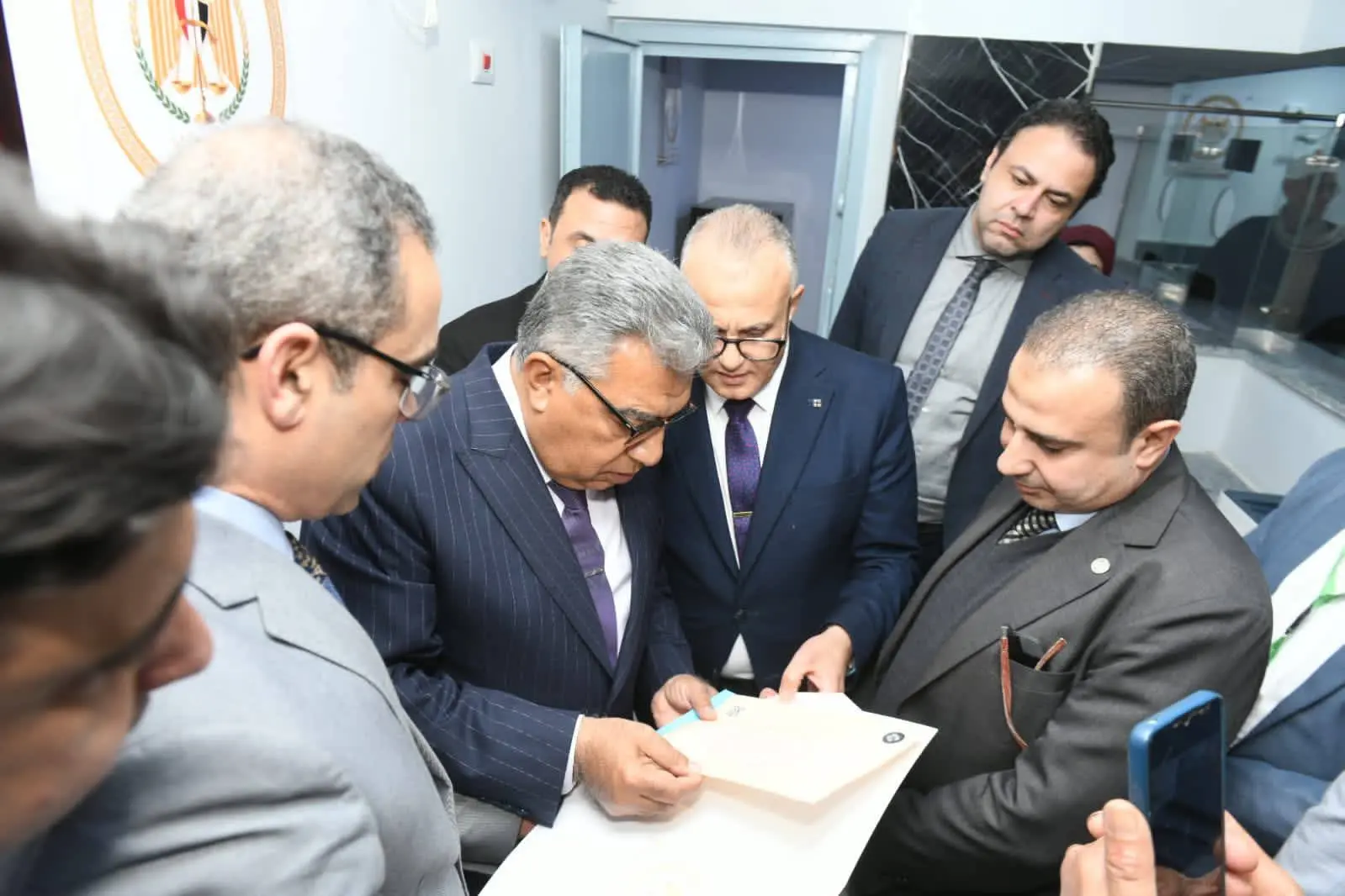 محافظ الدقهلية ومساعد وزير العدل يفتتحان مكتب الشهر العقاري بقرية بدواى - 1000285910
