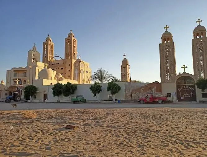 مصرع 4 أطفال ضحايا انهيار سور دير أبو فانا المتوحد بالمنيا