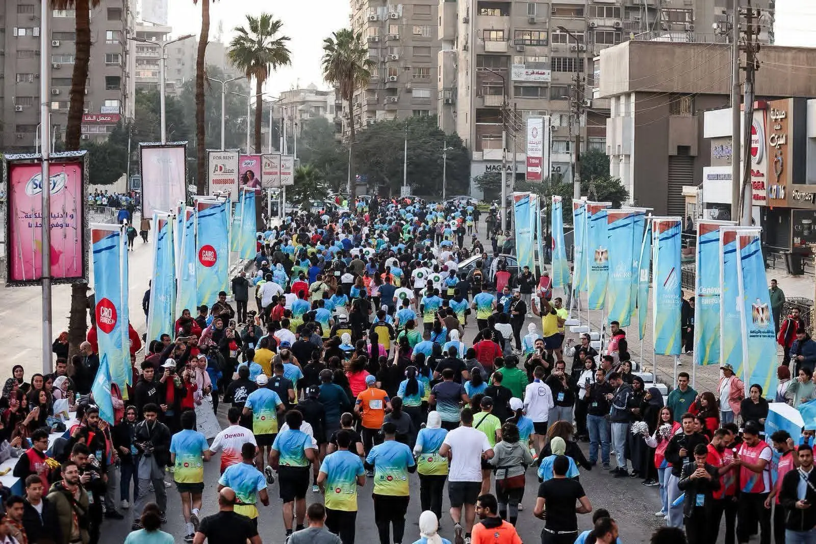 بمشاركة 8000 متسابق من 75 دولة.. وزير الشباب والرياضة يطلق شارة بدء النسخة الثانية عشرة من ماراثون القاهرة الدولي