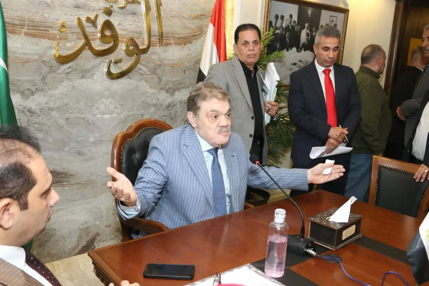 الهيئة‭ ‬العليا‭ ‬لحزب الوفد‭ ‬تقر‭ ‬اختيار‭ ‬‮«‬داود‮»‬‭ ‬لتشكيل‭ ‬لجنة‭ ‬النظام‭ ‬برئاسة‭ ‬السكرتير‭ ‬العام‭