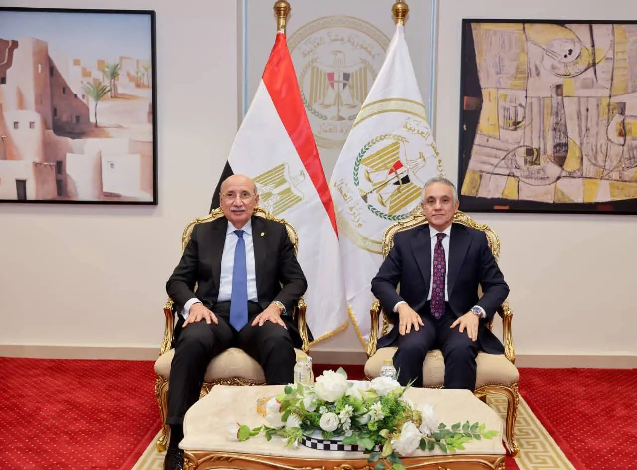 وزير العدل يستقبل رئيس مجلس القضاء الأعلى
