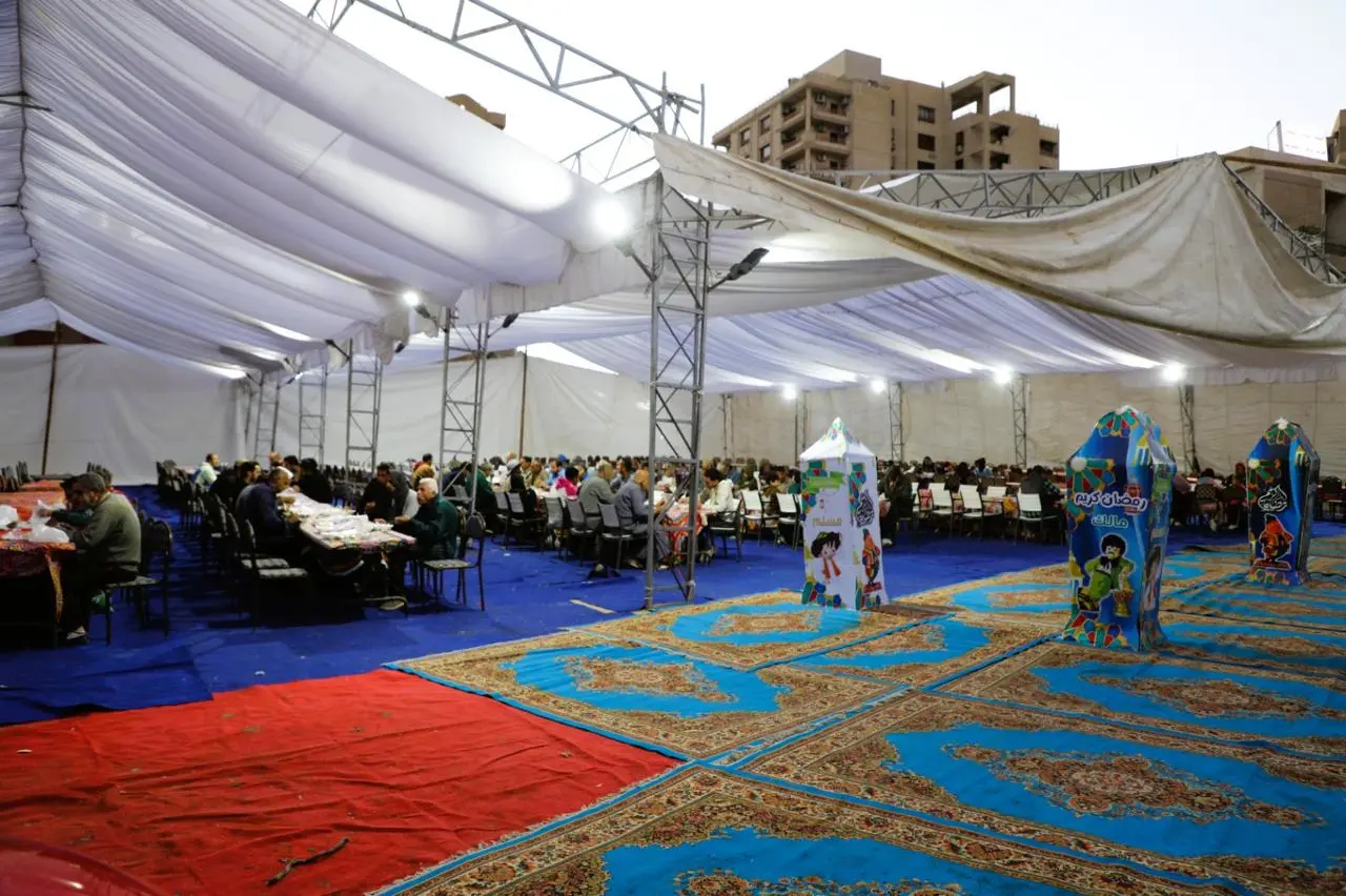 محافظ المنيا: استمرار موائد الرحمن وتوزيع الوجبات بالمراكز والقرى طوال شهر رمضان المعظم - 1000415559