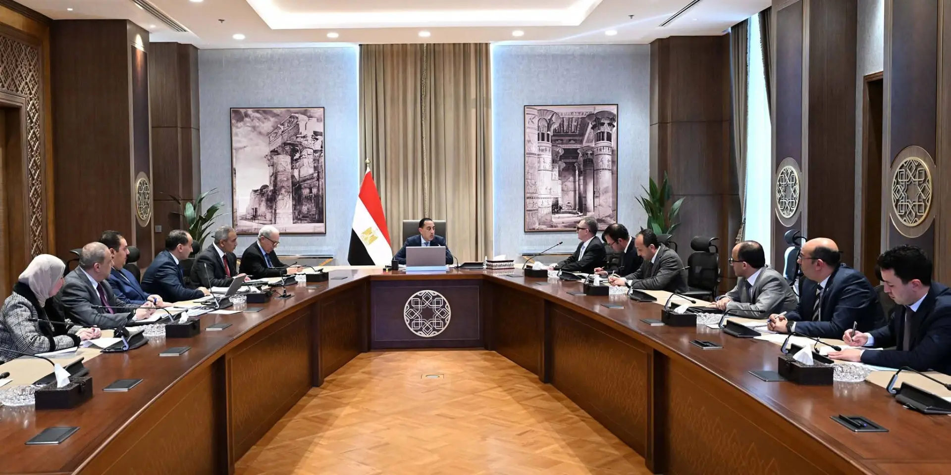 رئيس الوزراء يستعرض رؤية وزارة التخطيط والتنمية الاقتصادية وخطة عملها خلال الأعوام الثلاثة المقبلة - 1000419579