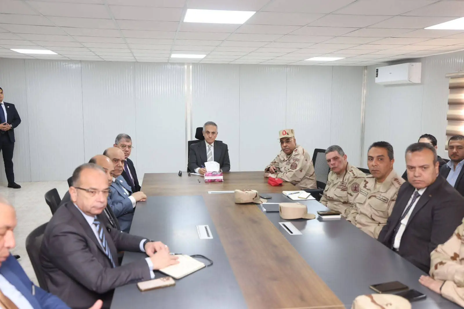 وزير العدل يتفقد مشروع مدينة العدالة بالعاصمة الجديدة - 1000419616