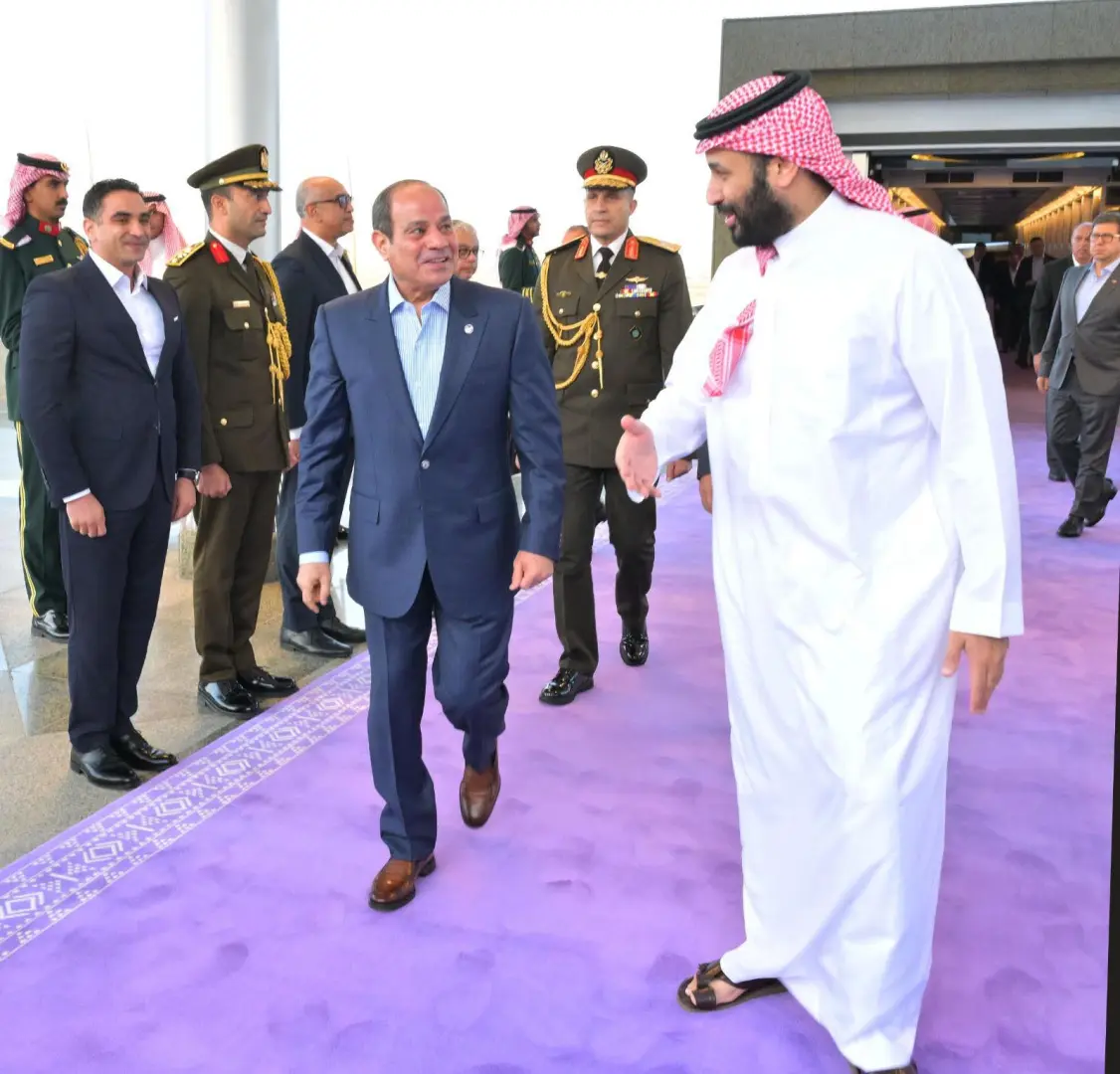 الرئيس السيسي يصل إلى المملكة العربية السعودية في زيارة أخوية