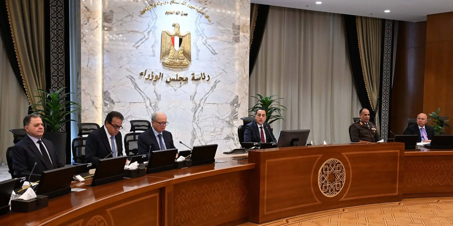 مدبولي يهنئ الرئيس والشعب المصري بمناسبة الذكرى الـ 53 لانتصارات العاشر من رمضان “أكتوبر 1973” - 1000425320