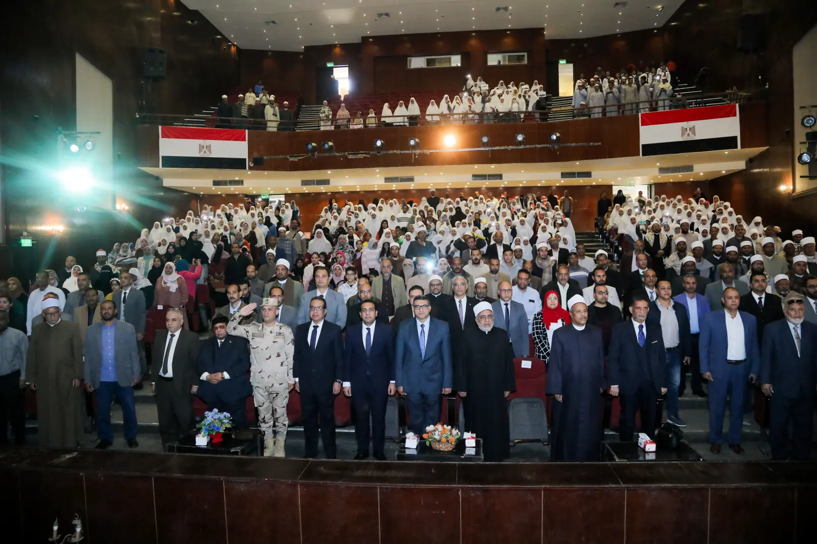لمرور 1086 عامًا.. محافظ قنا يشهد احتفال الأزهر الشريف بذكرى تأسيسه - 1000425367