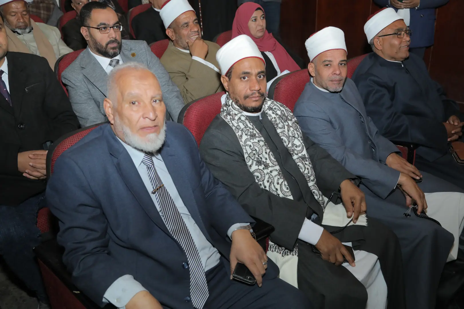 لمرور 1086 عامًا.. محافظ قنا يشهد احتفال الأزهر الشريف بذكرى تأسيسه - 1000425383