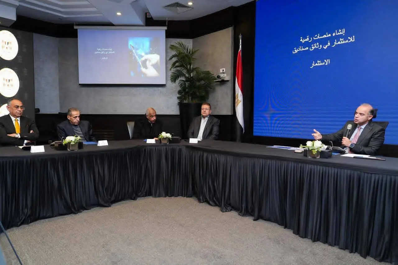 وزير الاستثمار والتجارة الخارجية يعقد اجتماعًا تنسيقيًا بين المطورين العقارين والمنصات الرقمية العقارية - 1000430270