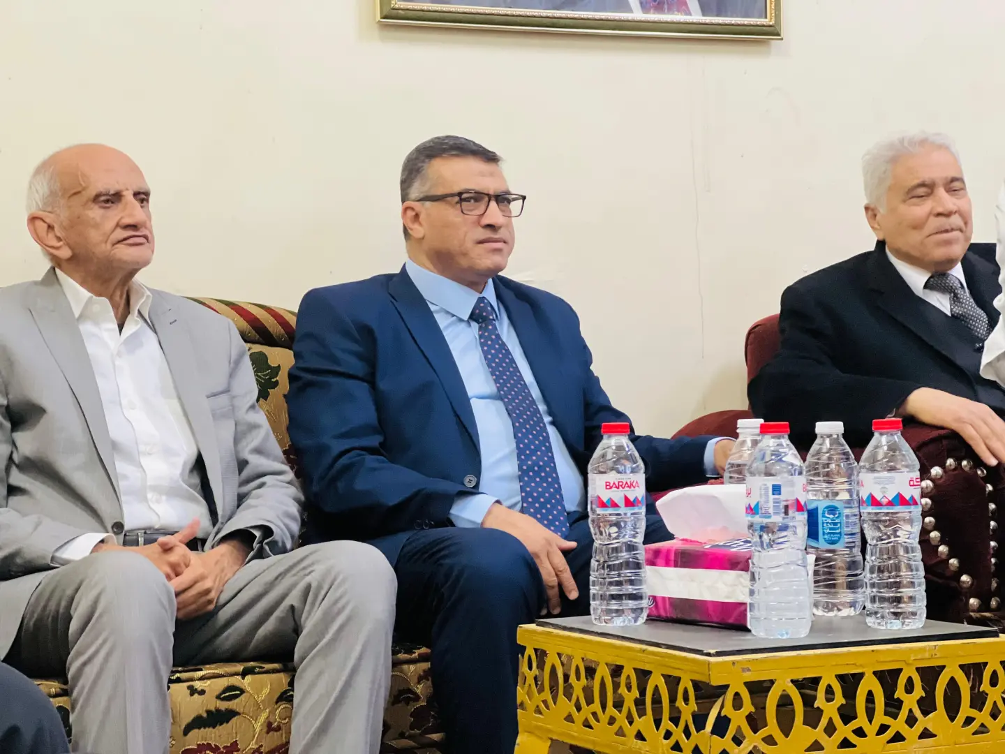 محافظ قنا يقدم واجب العزاء لأسرة "شيخ الإذاعيين" فهمي عمر رئيس الإذاعة المصرية الأسبق