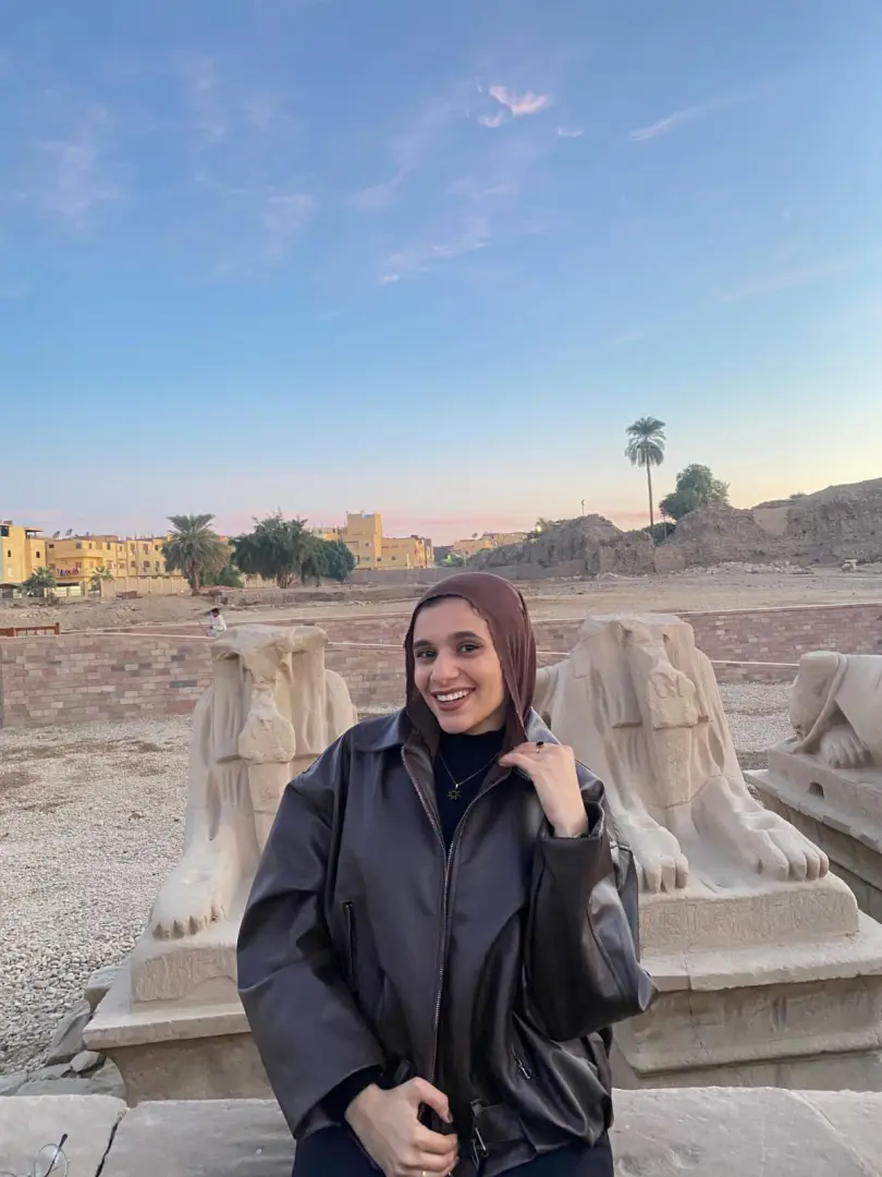 جامعة الأقصر تعلن نتائج مسابقة الطالب المثالي والطالبة المثالية - 1000431957