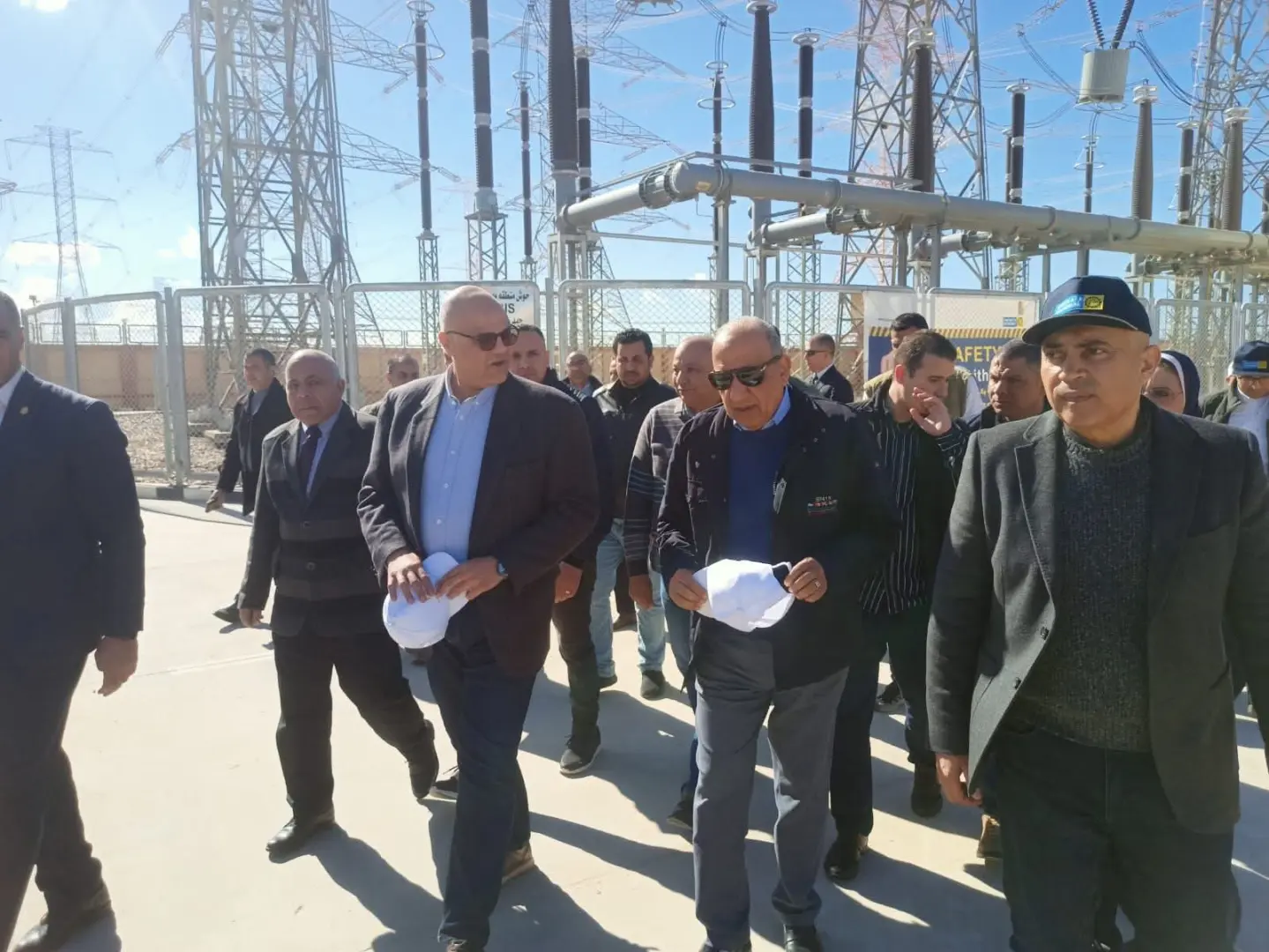 وزير الكهرباء يفتتح محطة محولات برج العرب الترفيهية ويشدد على استقرار التغذية بالمنطقة الشمالية الغربية - 1000432225