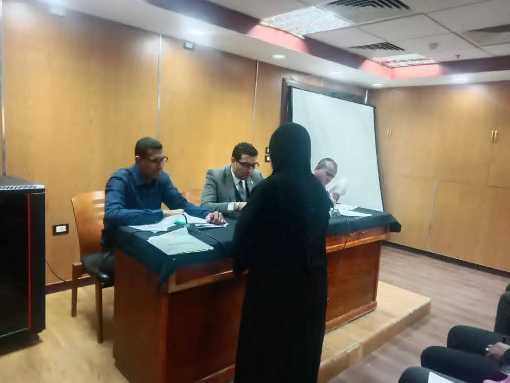 نائب محافظ الأقصر يبحث 37 طلبًا وشكوى خلال اللقاء المفتوح مع المواطنين - 1000436900