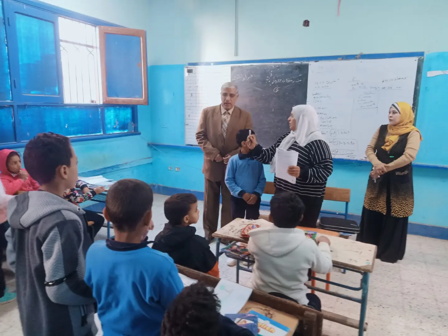 طلاب STEM بقنا يهنئون وكيل وزارة التعليم بشهر رمضان وتوليه مهام منصبه - 1000438993