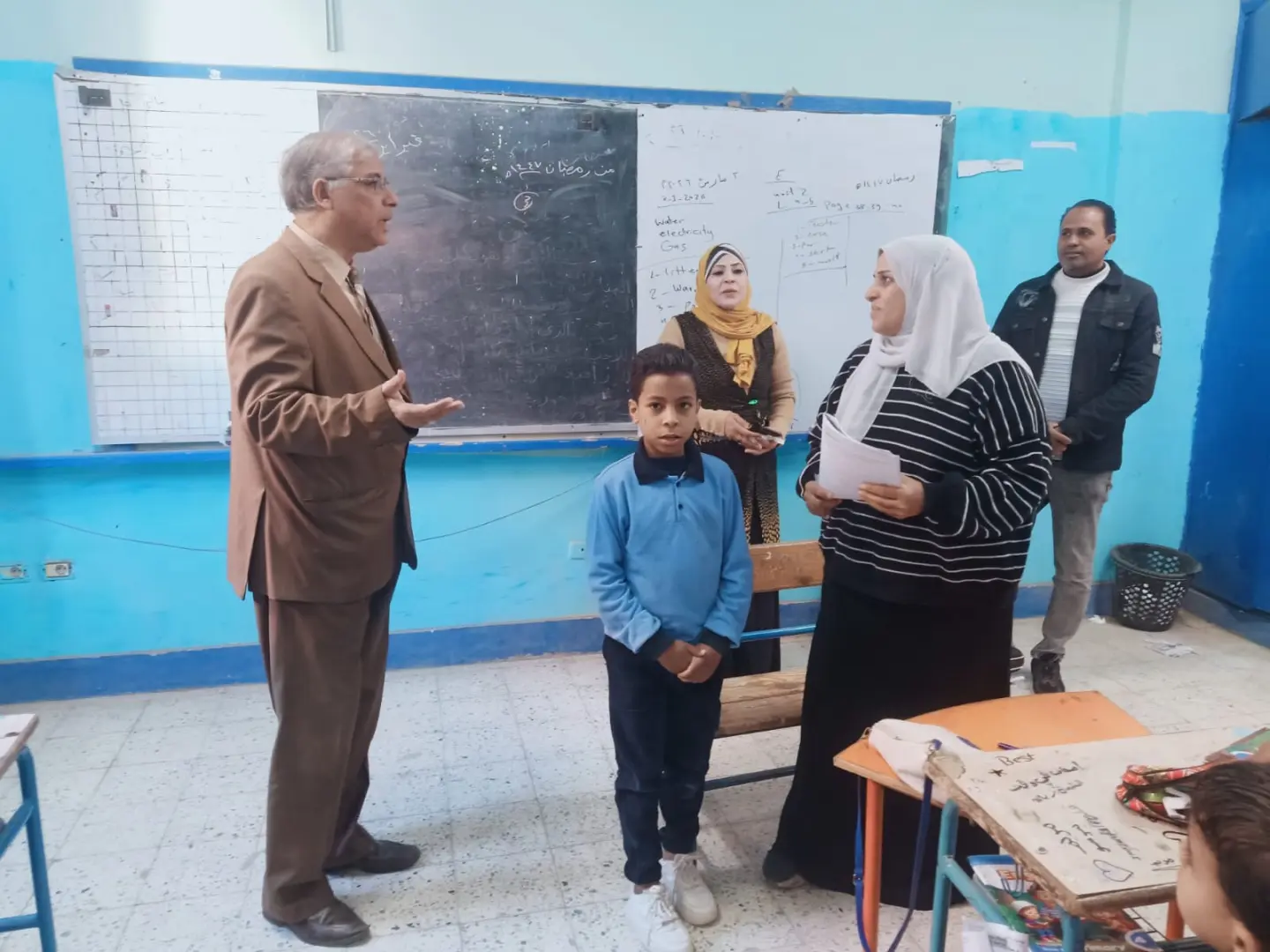 طلاب STEM بقنا يهنئون وكيل وزارة التعليم بشهر رمضان وتوليه مهام منصبه - 1000438996
