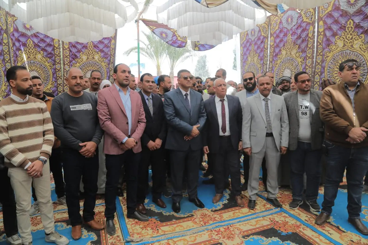 احتفالًا بالعيد القومي.. محافظ قنا يفتتح أعمال إحلال وتجديد محطة مياه الوقف بتكلفة 60 مليون جنيه - 1000441377