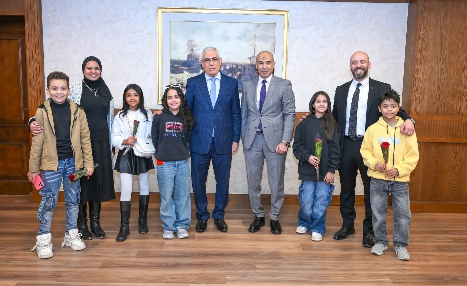 النائب العام يستقبل عددًا من أطفال مستشفى ٥٧٣٥٧ على مأدبة إفطار شهر رمضان المبارك - 1000442930