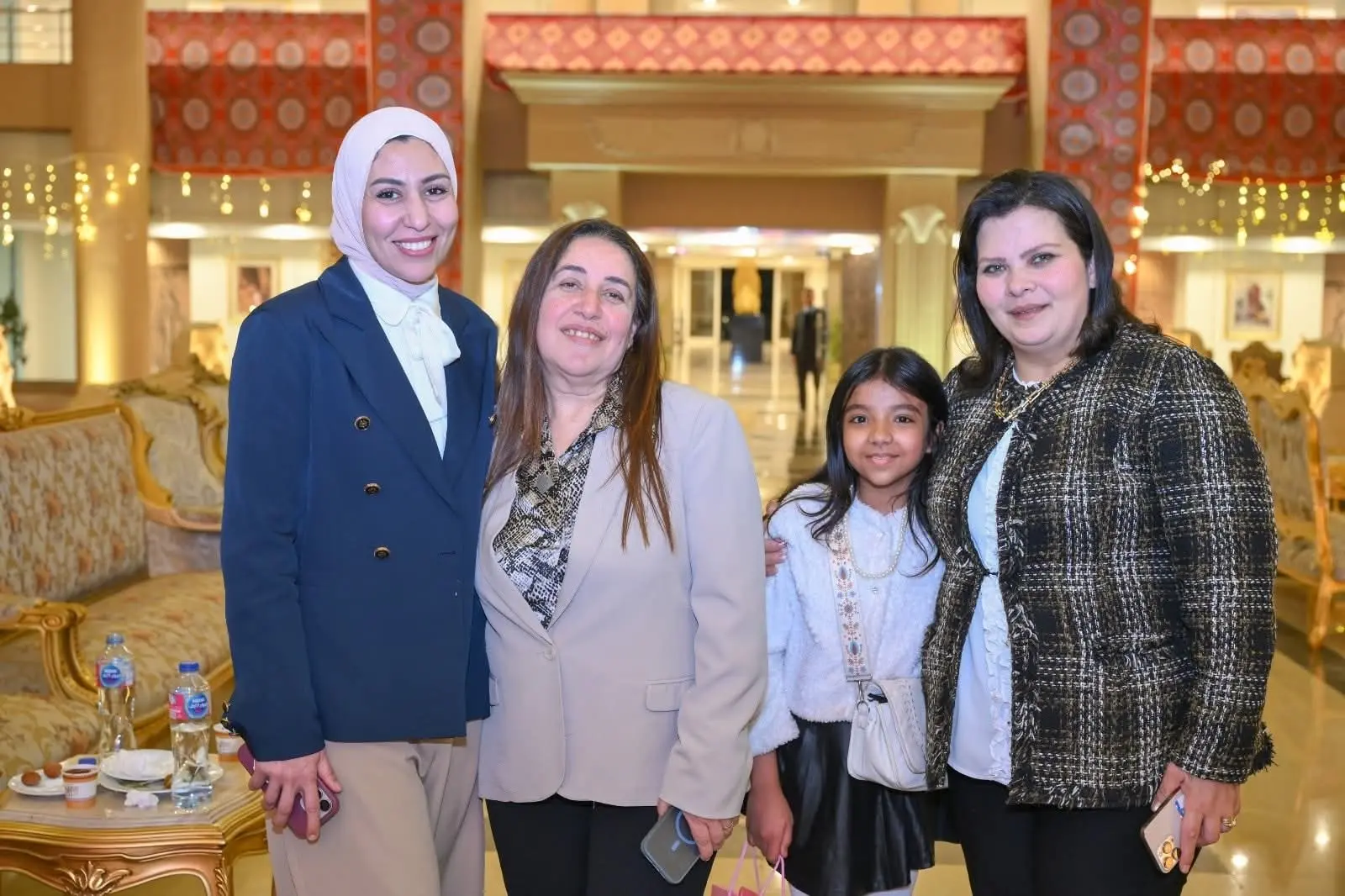 النائب العام يستقبل عددًا من أطفال مستشفى ٥٧٣٥٧ على مأدبة إفطار شهر رمضان المبارك - 1000442935