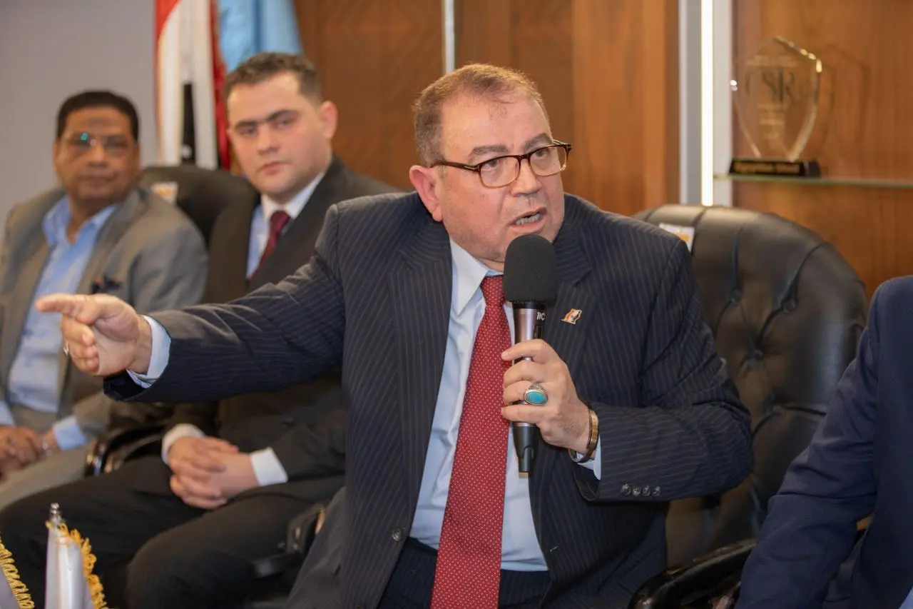 بحضور وزراء سابقين وأحزاب سياسية.. حزب الشعب الجمهوري ينظم صالونًا سياسيًا بعنوان “قانون الإدارة المحلية ودور الأحزاب في - 1000443985
