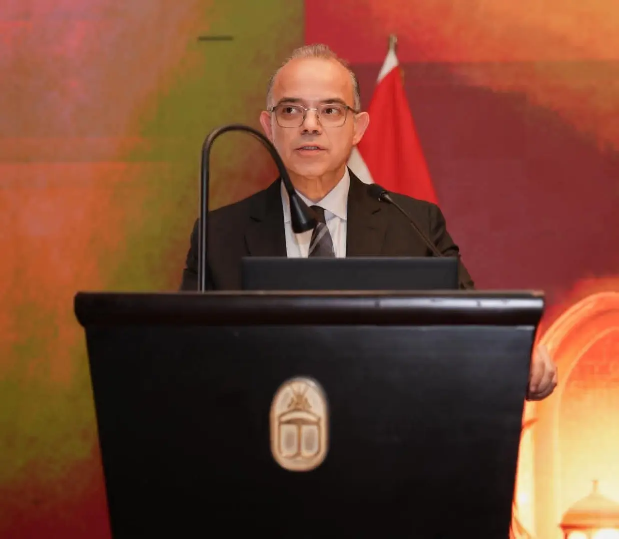وزير الاستثمار:  تحول في صافي الأصول الأجنبية من عجز بـ 27.2 مليار دولار إلى فائض يتجاوز 25.5 مليار دولار