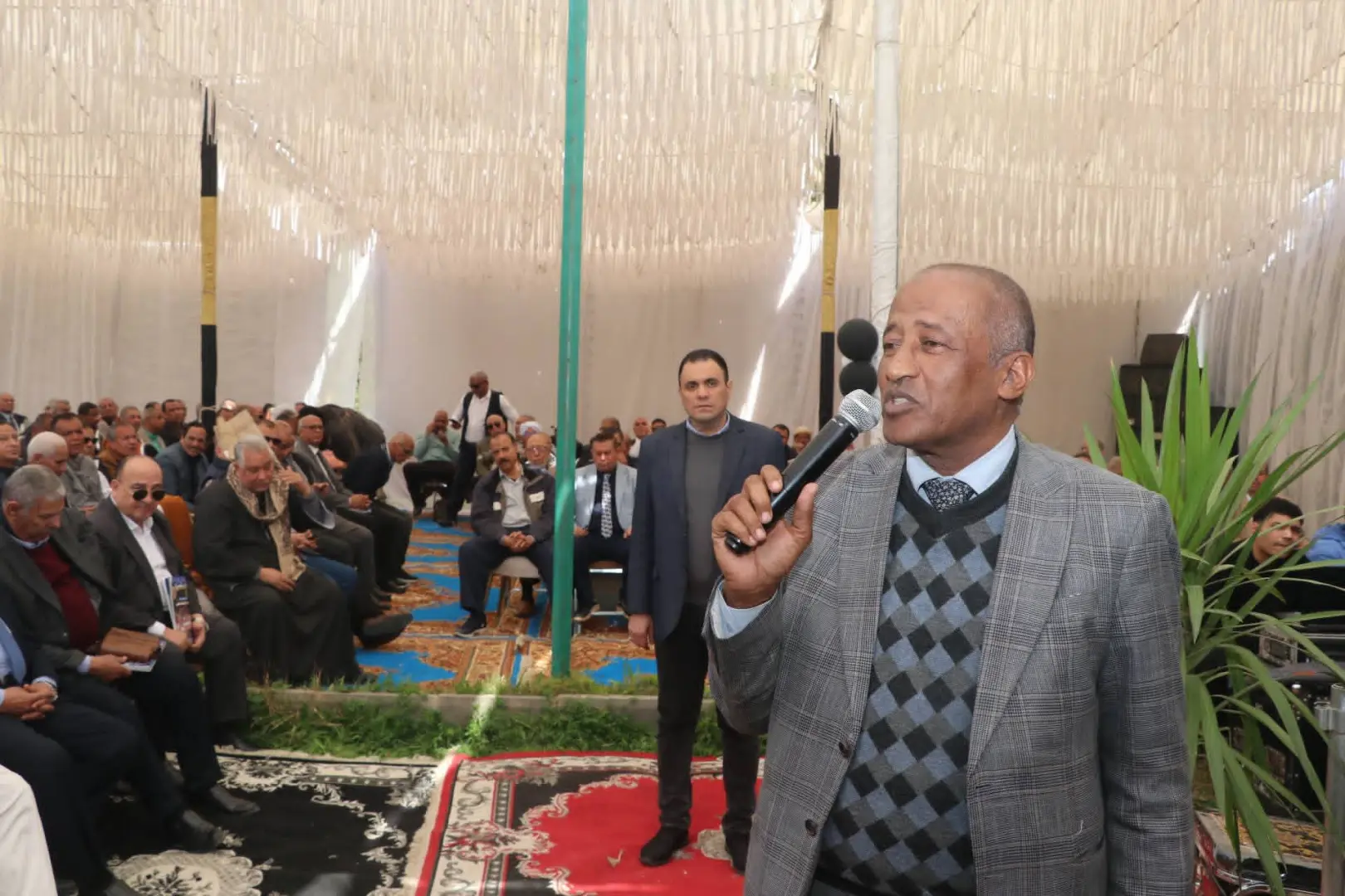 نقيب المعلمين: نحترم أحكام القضاء وملتزمون بإجراء الانتخابات في مواعيدها بعد تنقيح الجداول الانتخابية - 1000449041