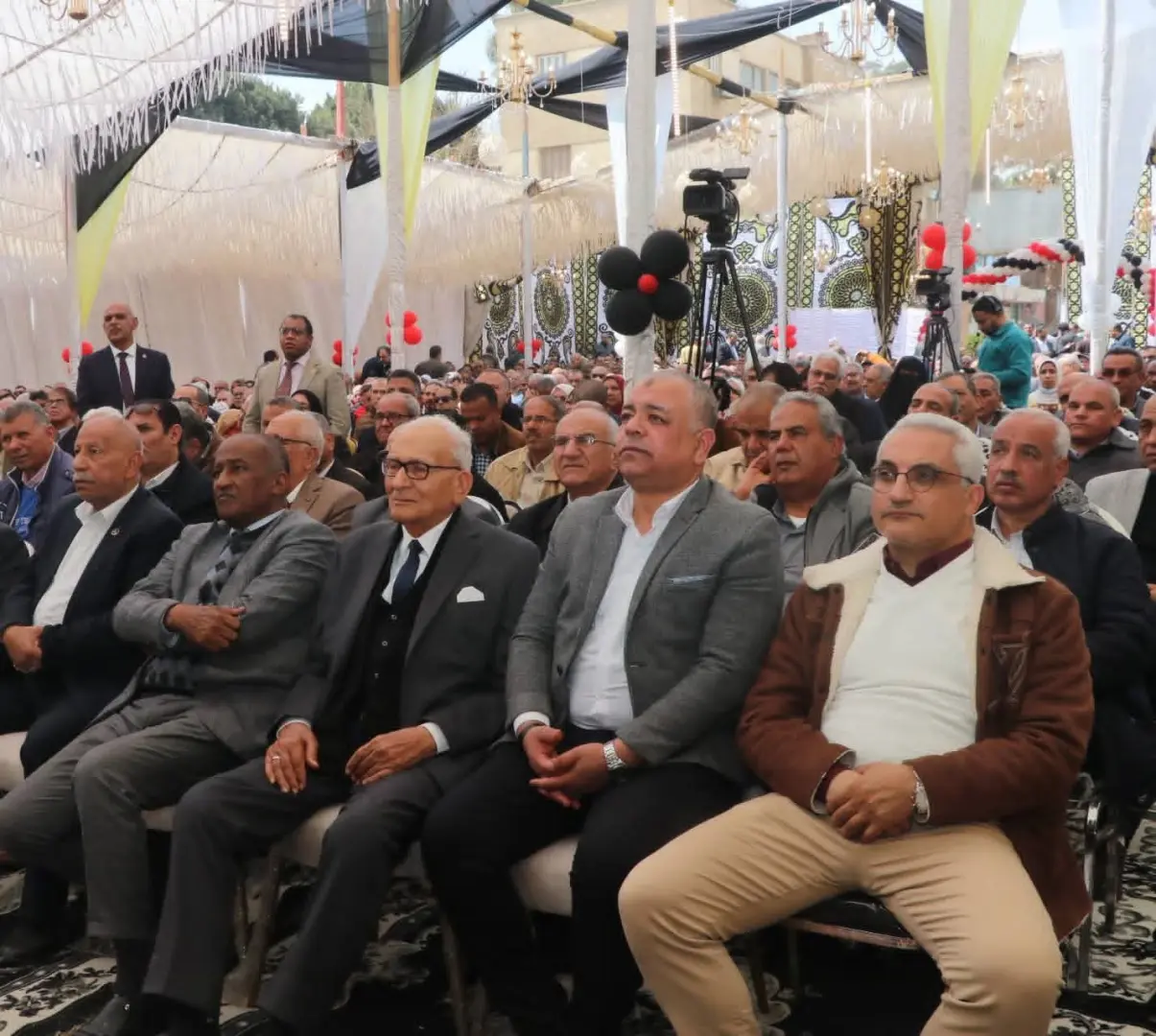 نقيب المعلمين: نحترم أحكام القضاء وملتزمون بإجراء الانتخابات في مواعيدها بعد تنقيح الجداول الانتخابية - 1000449043