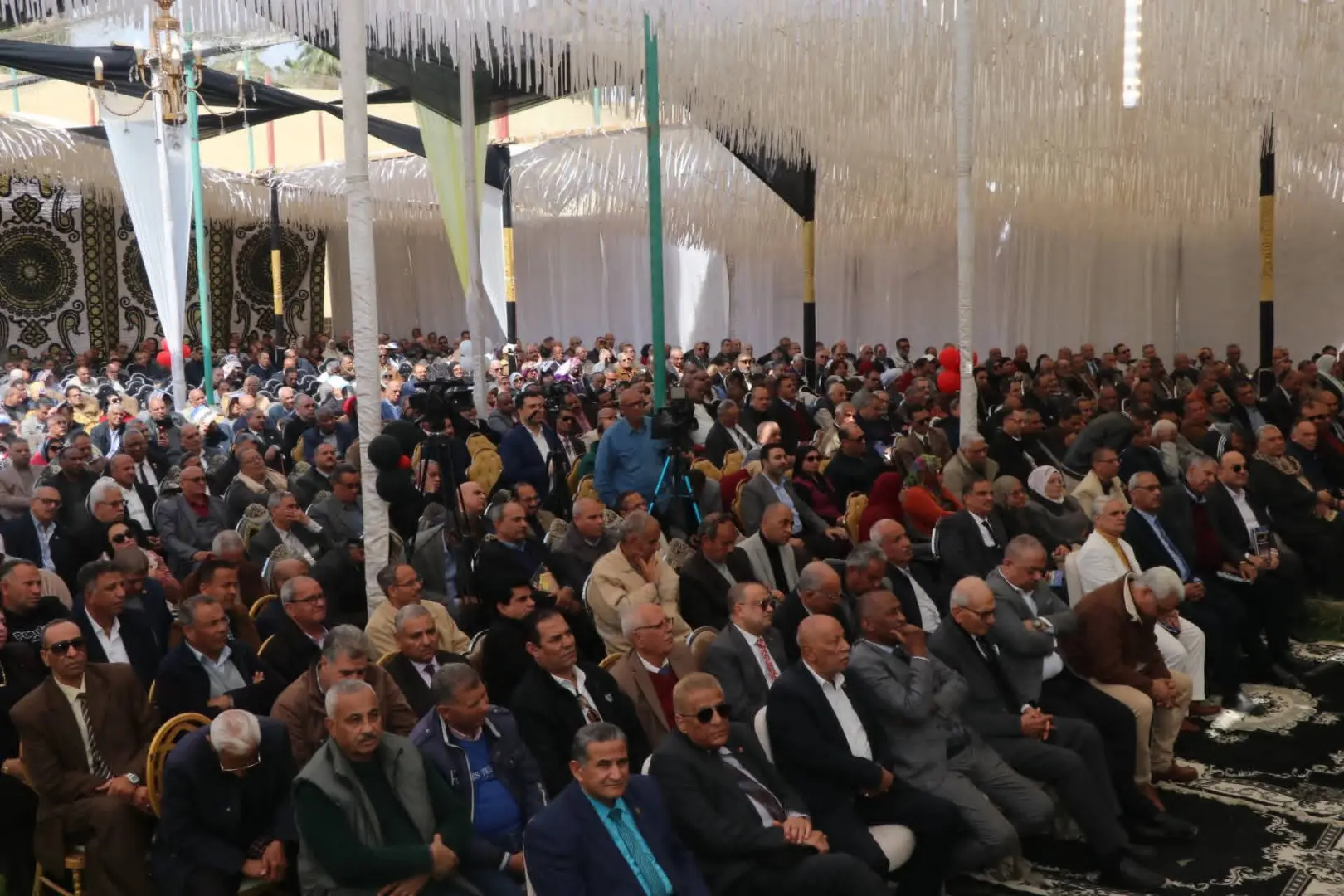نقيب المعلمين: نحترم أحكام القضاء وملتزمون بإجراء الانتخابات في مواعيدها بعد تنقيح الجداول الانتخابية - 1000449046