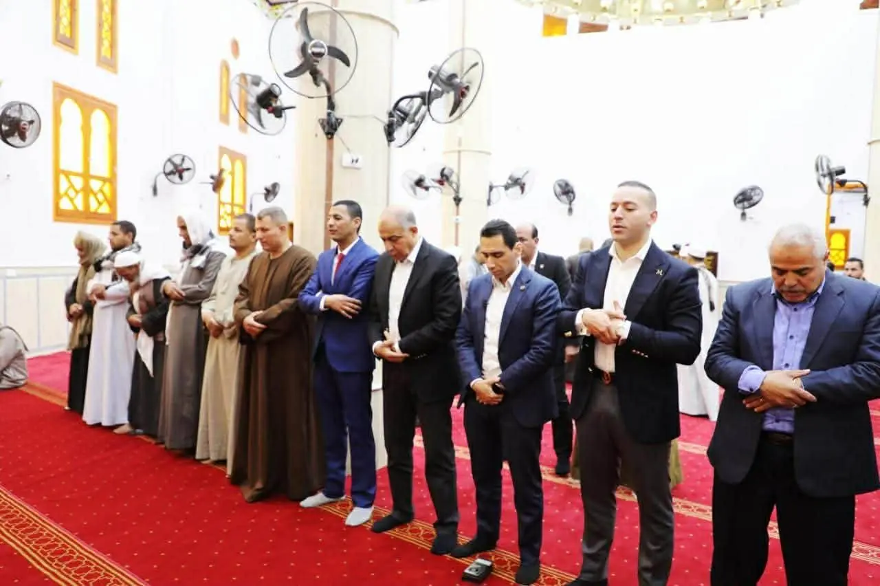 وزير الأوقاف ومحافظ المنيا يفتتحان مسجد الشيخ محمد دوداي بقرية طنبدي بمغاغة - 1000449254