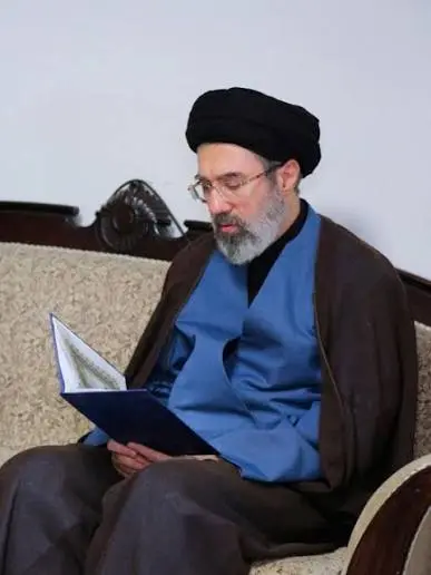 إيران تختار مجتبى خامنئي مرشدا أعلى جديدا خلفًا لوالده - 1000452481
