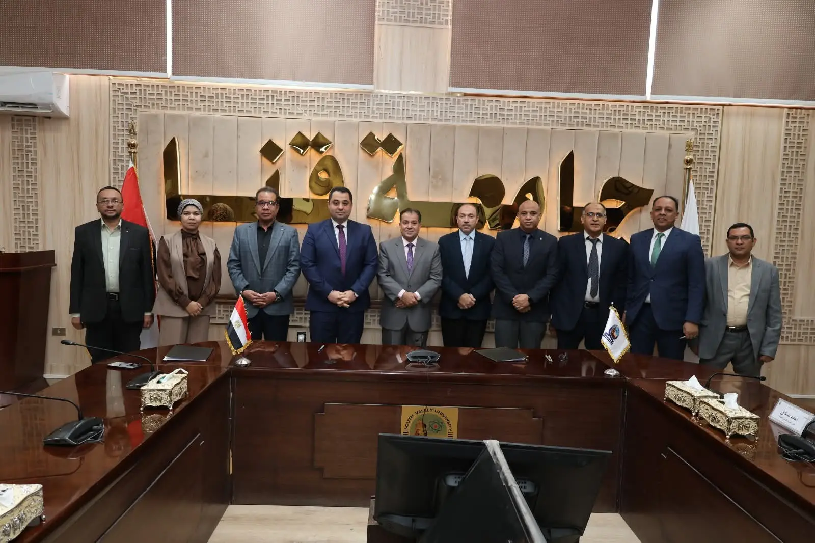 جامعة قنا توقع بروتوكول تعاون مع مديرية الصحة لتعزيز خدمات طب الفم والأسنان بالمحافظة - 1000455336