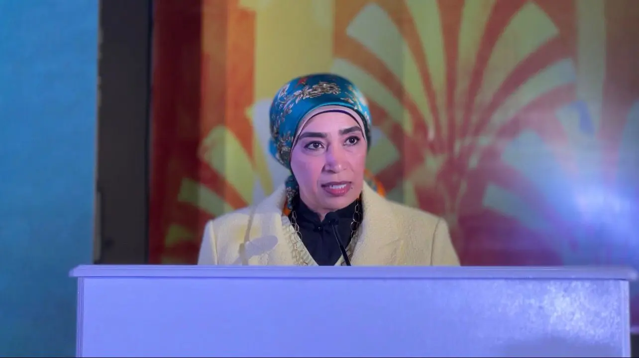 جامعتي الأقصر الحكومية  والأهلية وأسرة طلاب من أجل مصر ينظمون أكبر إفطار رمضاني بالمحافظة - 1000460305