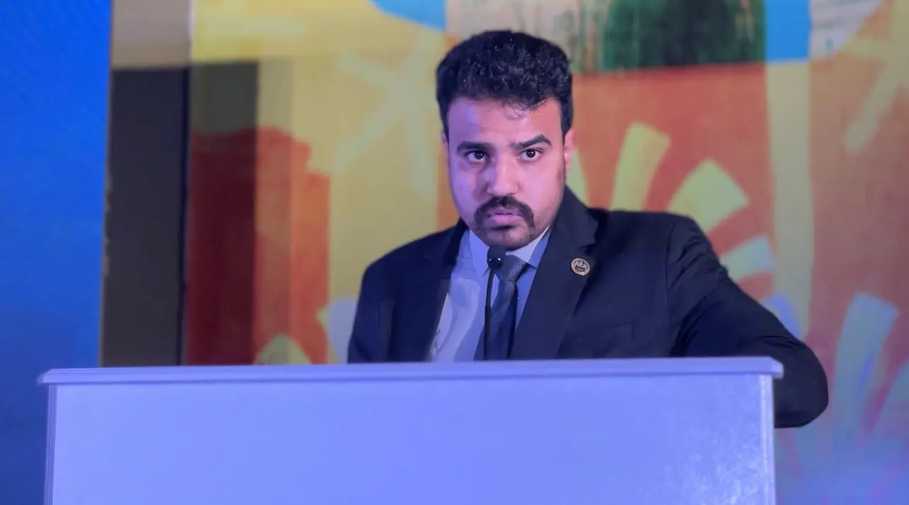 جامعتي الأقصر الحكومية  والأهلية وأسرة طلاب من أجل مصر ينظمون أكبر إفطار رمضاني بالمحافظة - 1000460314