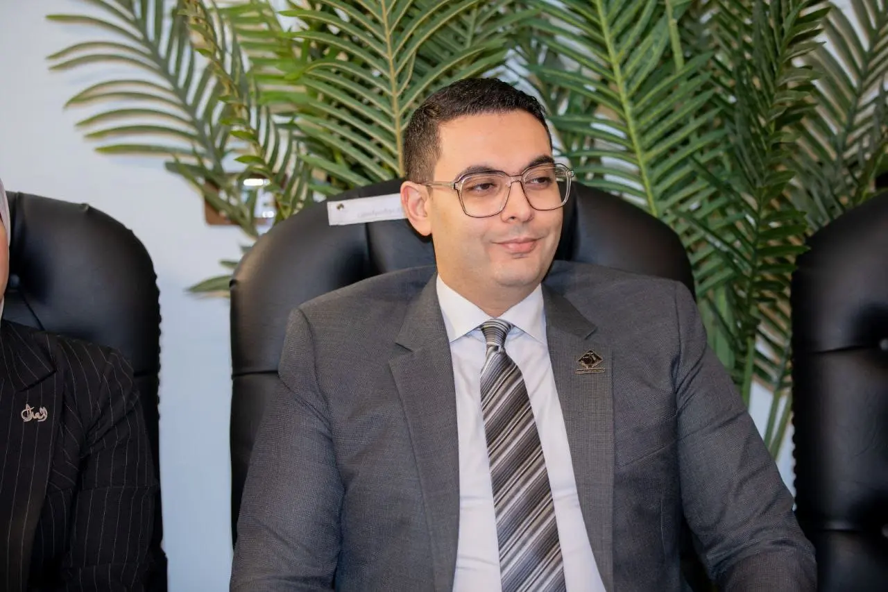 حزب الشعب الجمهوري يناقش مشروع قانون حماية الطفل من المؤثر الرقمي - 1000460952