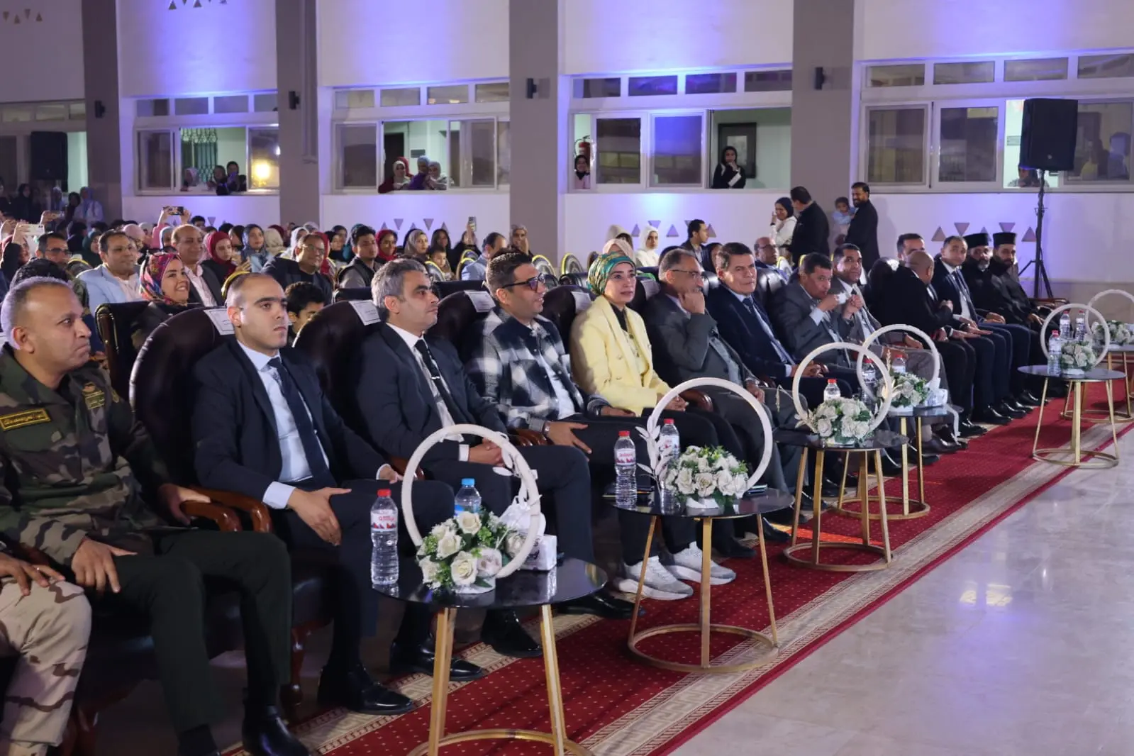 جامعتي الأقصر الحكومية  والأهلية وأسرة طلاب من أجل مصر ينظمون أكبر إفطار رمضاني بالمحافظة - 1000462146