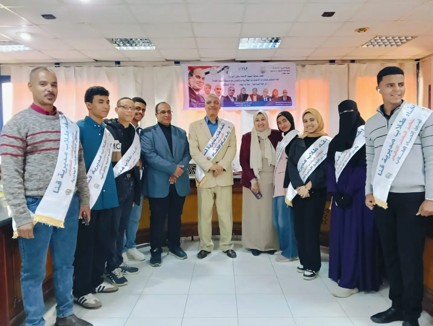 تدشين مبادرات الاتحادات الطلابية بثلاث إدارات تعليمية في قنا - 1000463679