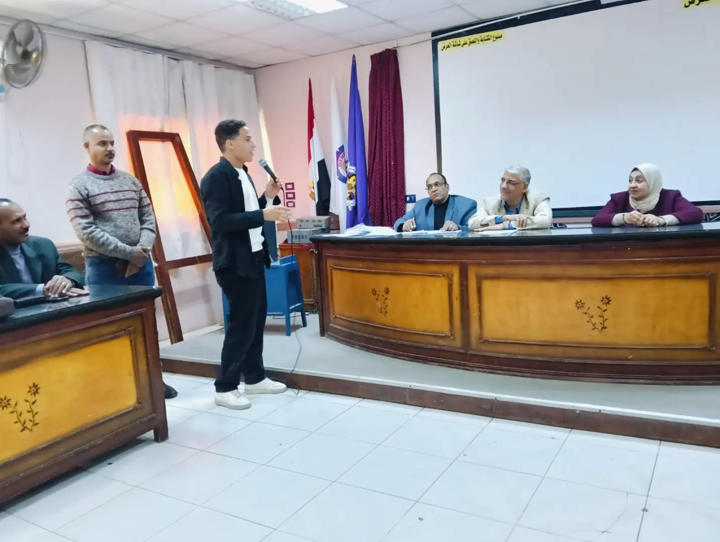 تدشين مبادرات الاتحادات الطلابية بثلاث إدارات تعليمية في قنا - 1000463688