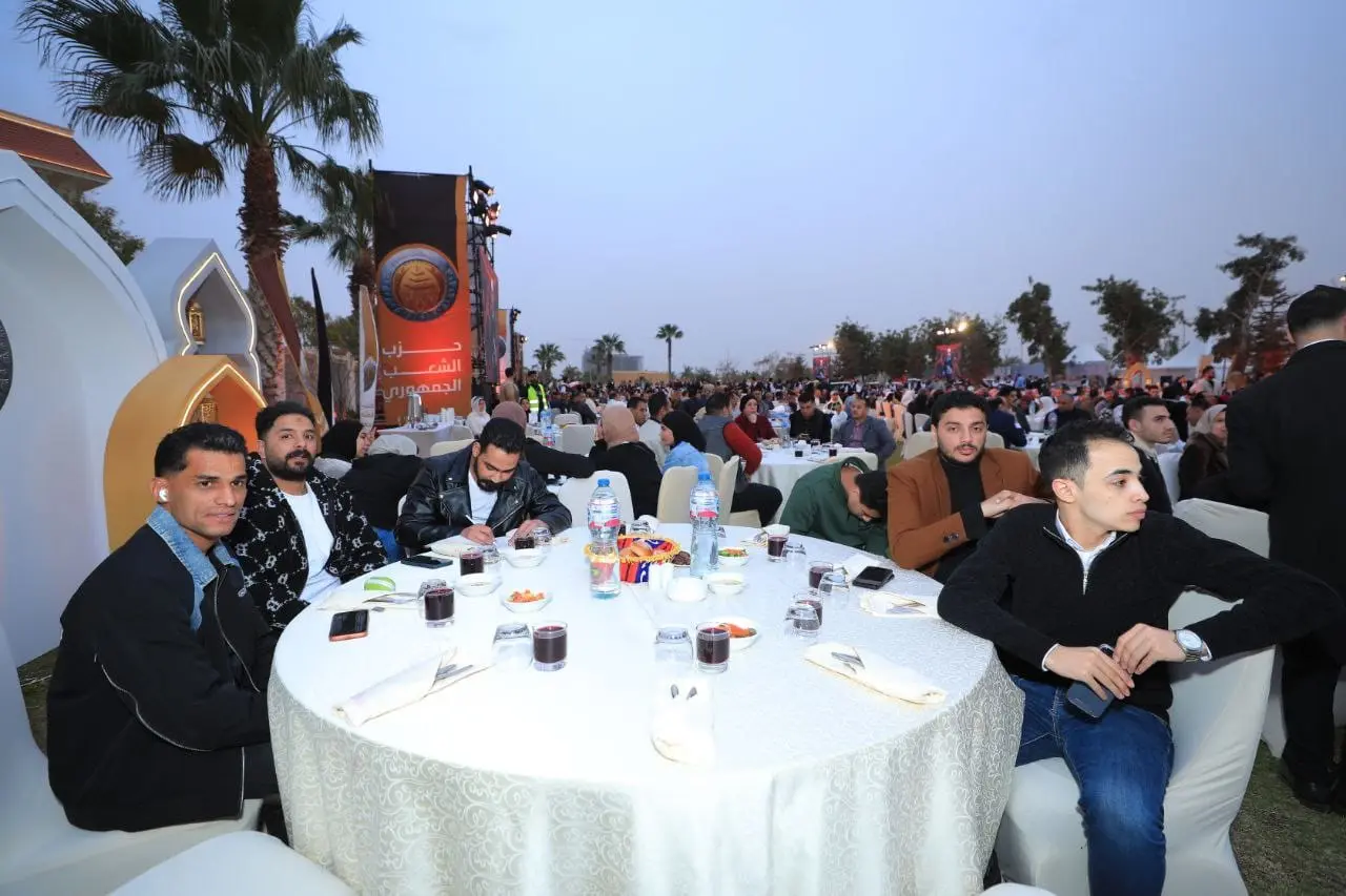بحضور وزير الشباب والرياضة ومشاركة 4 آلاف عضو.. حزب الشعب الجمهوري يقيم حفل إفطاره الرمضاني السنوي من قلب العاصمة الجديد - 1000468266