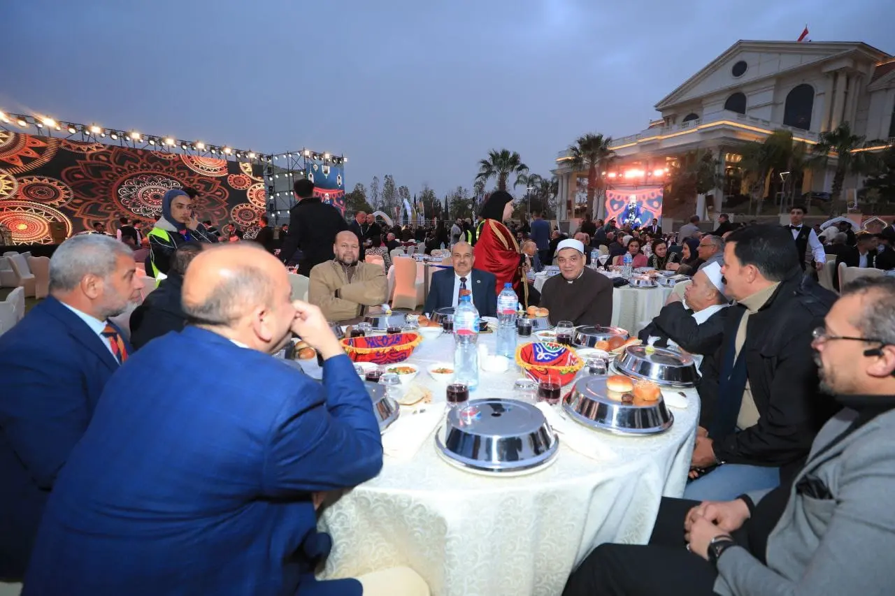 بحضور وزير الشباب والرياضة ومشاركة 4 آلاف عضو.. حزب الشعب الجمهوري يقيم حفل إفطاره الرمضاني السنوي من قلب العاصمة الجديد - 1000468290