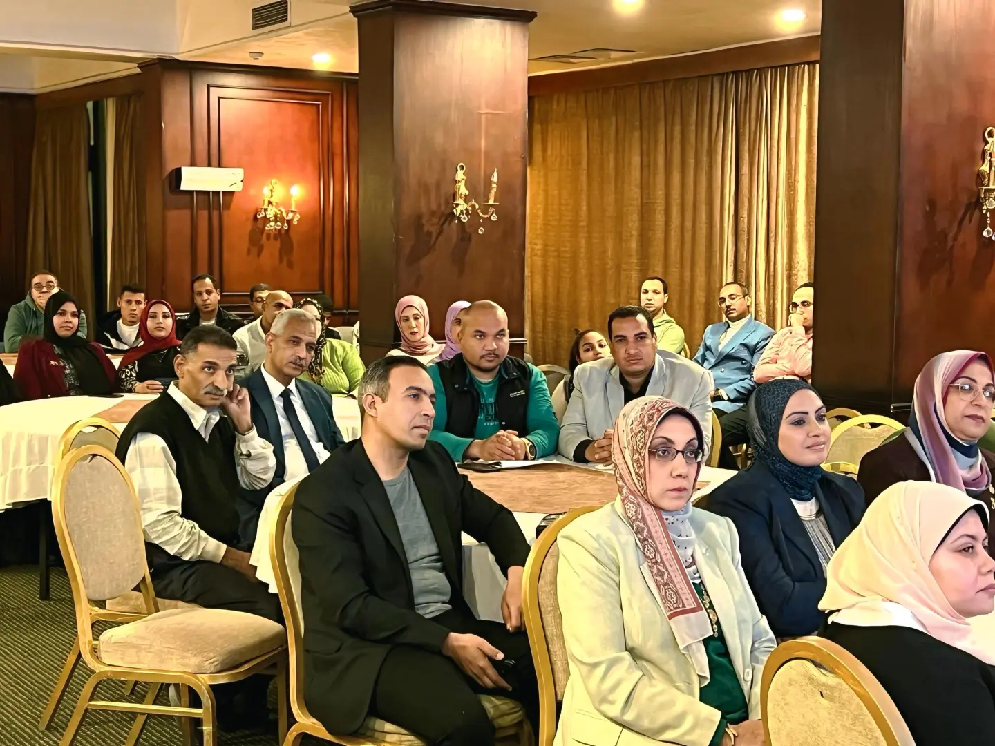 نائب محافظ قنا يشهد احتفال جمعية تنمية المجتمع للمرأة الريفية والحضرية باليوم العالمي للمرأة - 1000468647