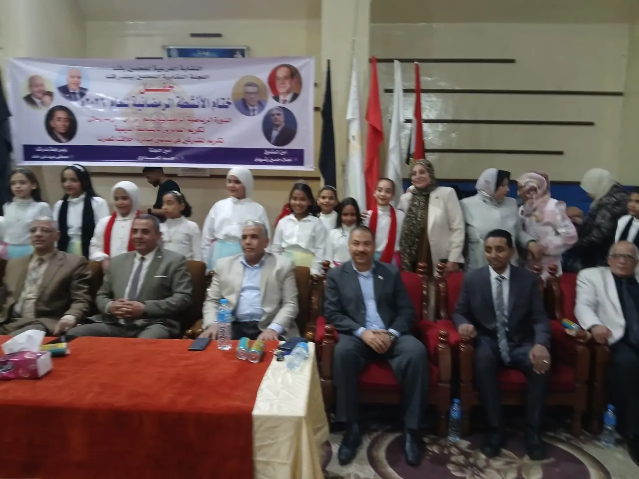وكيل تعليم قنا يشهد ختام الأنشطة الرمضانية ويكرم الفرق الفائزة - 1000470634