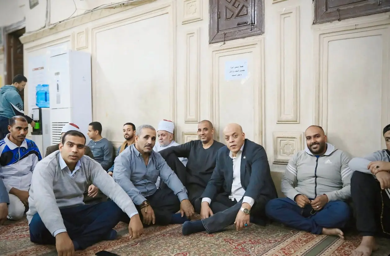 محافظ قنا يشهد احتفالية مديرية الأوقاف بليلة القدر - 1000473715