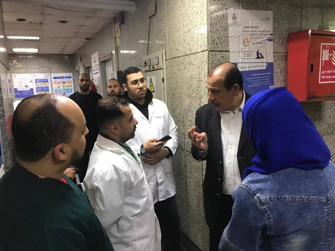 مكافأة أسبوعين للعاملين بمركز سراي القبة الطبي.. وإحالة إدارة مستشفى الزاوية للتحقيق - 1000475925