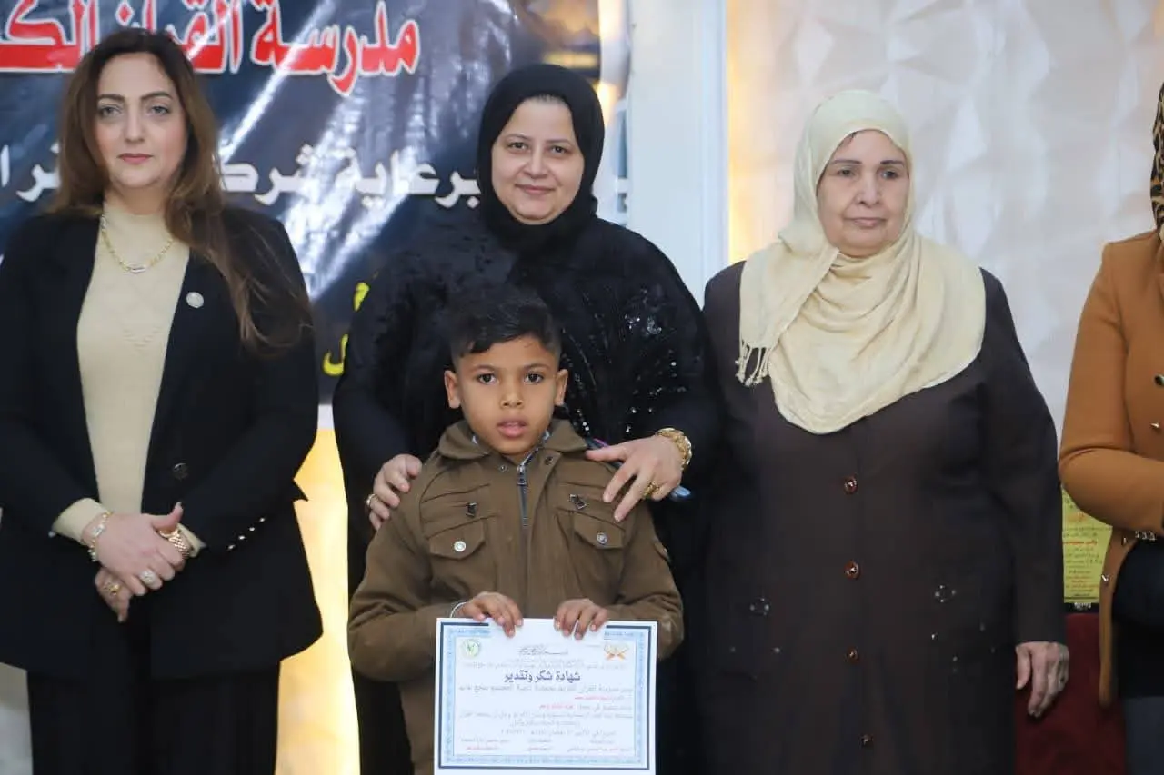 "الشعب الجمهوري" يكرم 100 من حفظة القرآن الكريم في احتفالية رمضانية بنجع حمادي - 1000478775