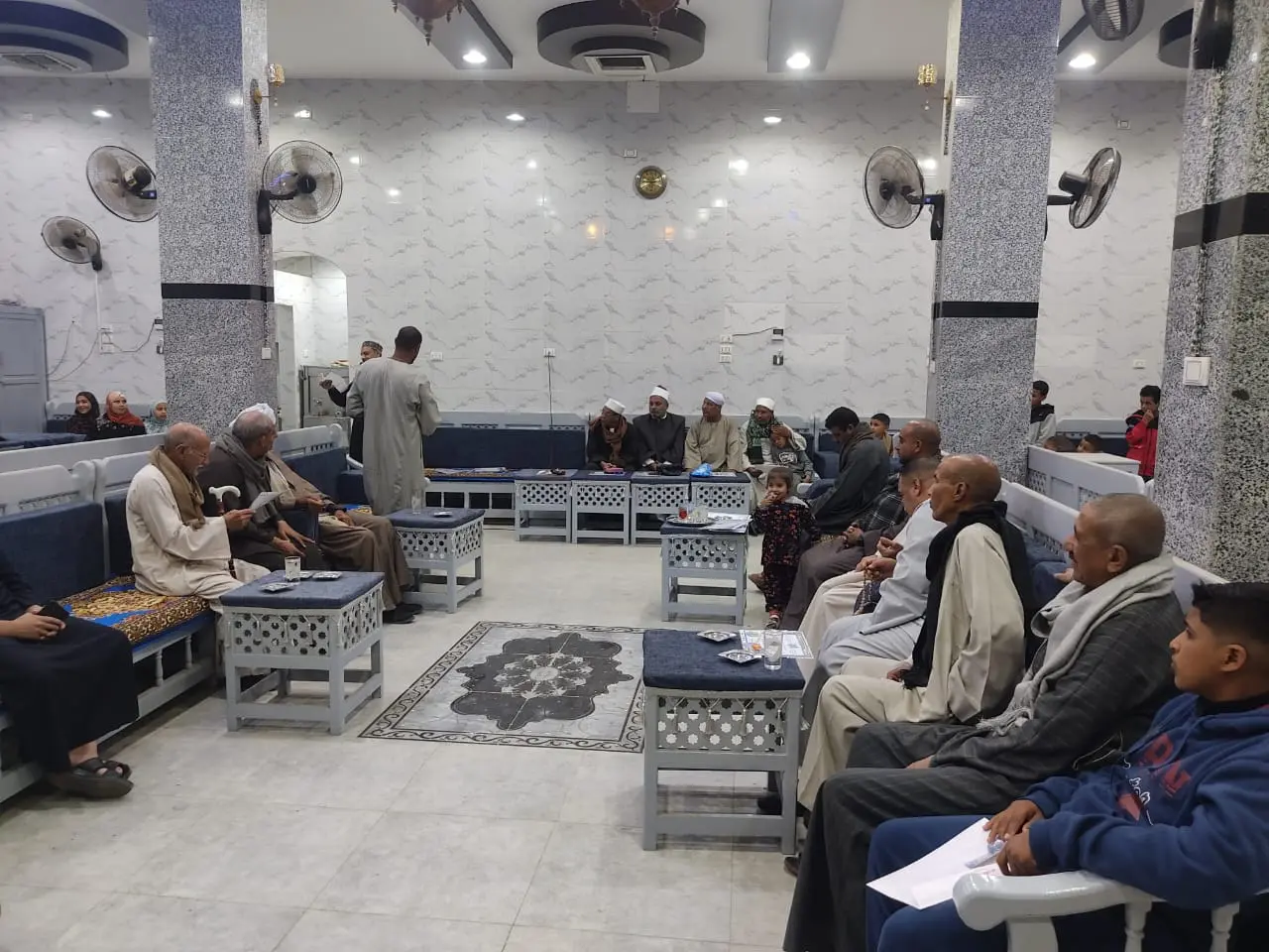 تكريم 135 من حفظة القرآن الكريم في احتفالية كبرى بقرية الحرزات بنقادة - 1000479160