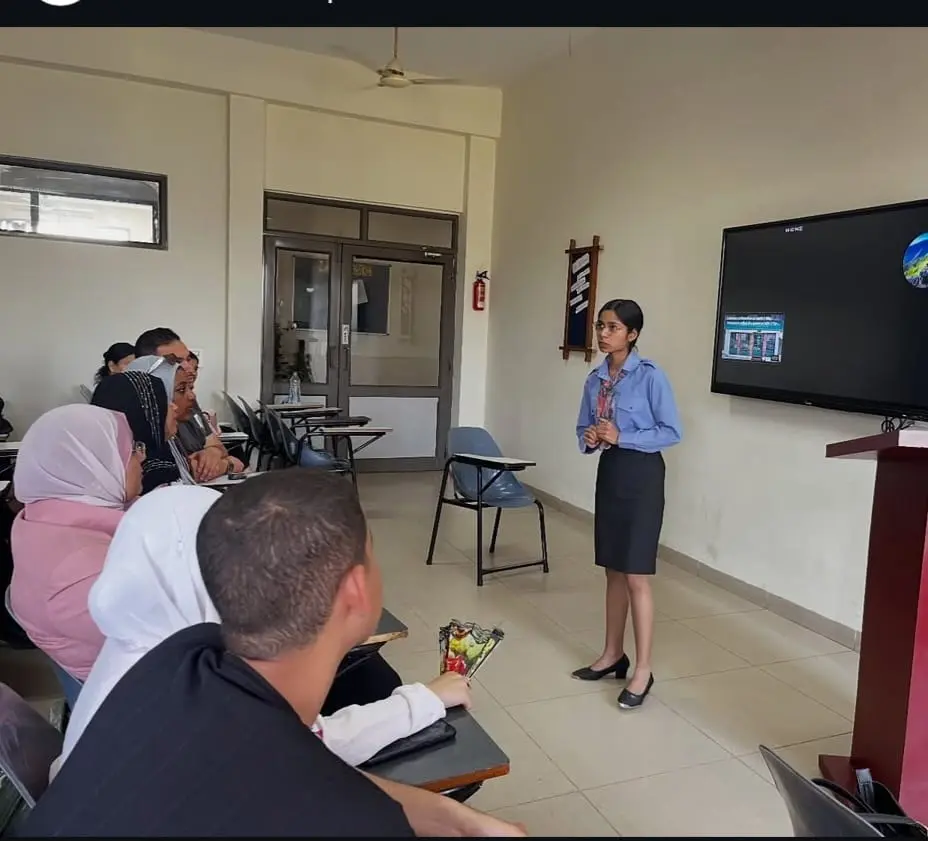طلاب جامعتي الأقصر الحكومية والأهلية يشاركون في فعاليات الأسبوع العالمي بالهند - 1000492798