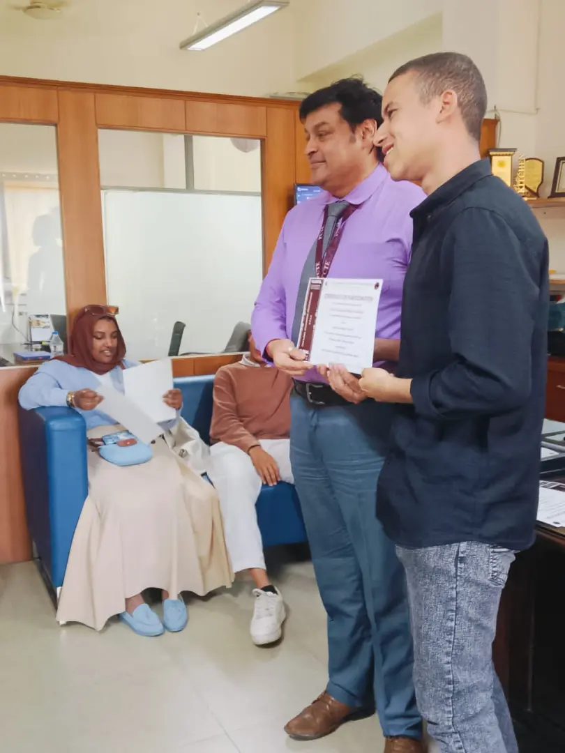 طلاب جامعتي الأقصر الحكومية والأهلية يشاركون في فعاليات الأسبوع العالمي بالهند - 1000492861