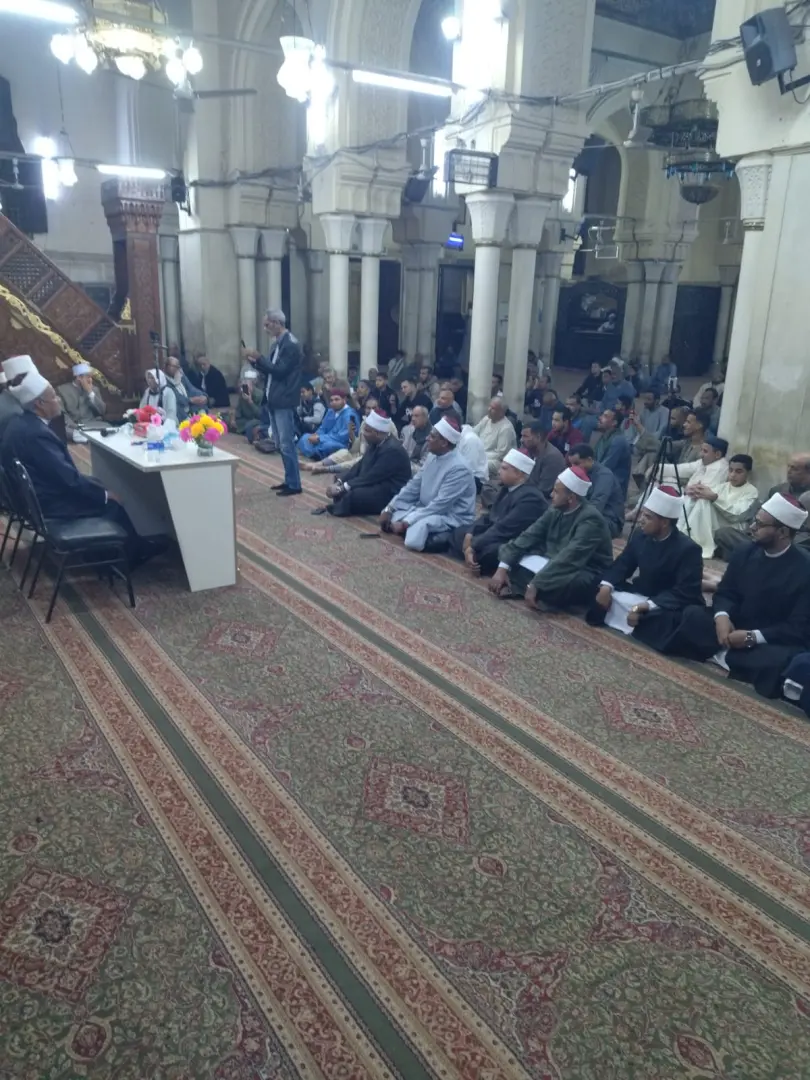 أوقاف قنا تكرم 25 إمامًا تقديرًا لجهودهم خلال شهر رمضان - 1000495774