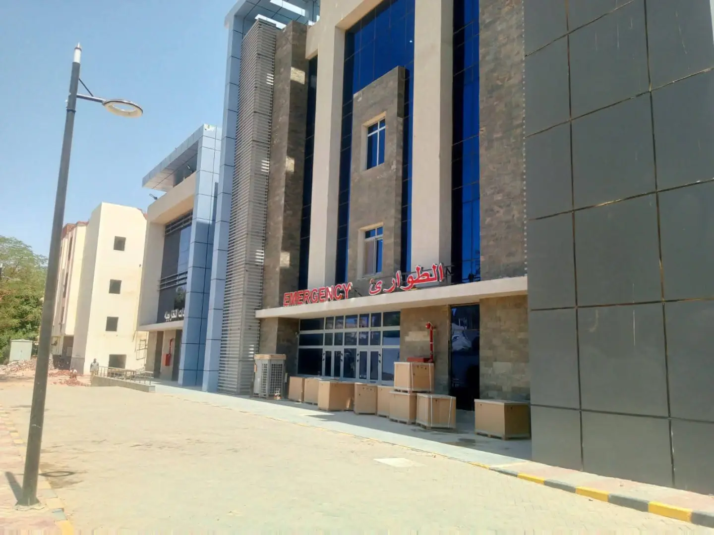 محافظ أسوان يتفقد مشروع تطوير وإحلال وتجديد مستشفى نصر النوبة المركزي - 1000499279