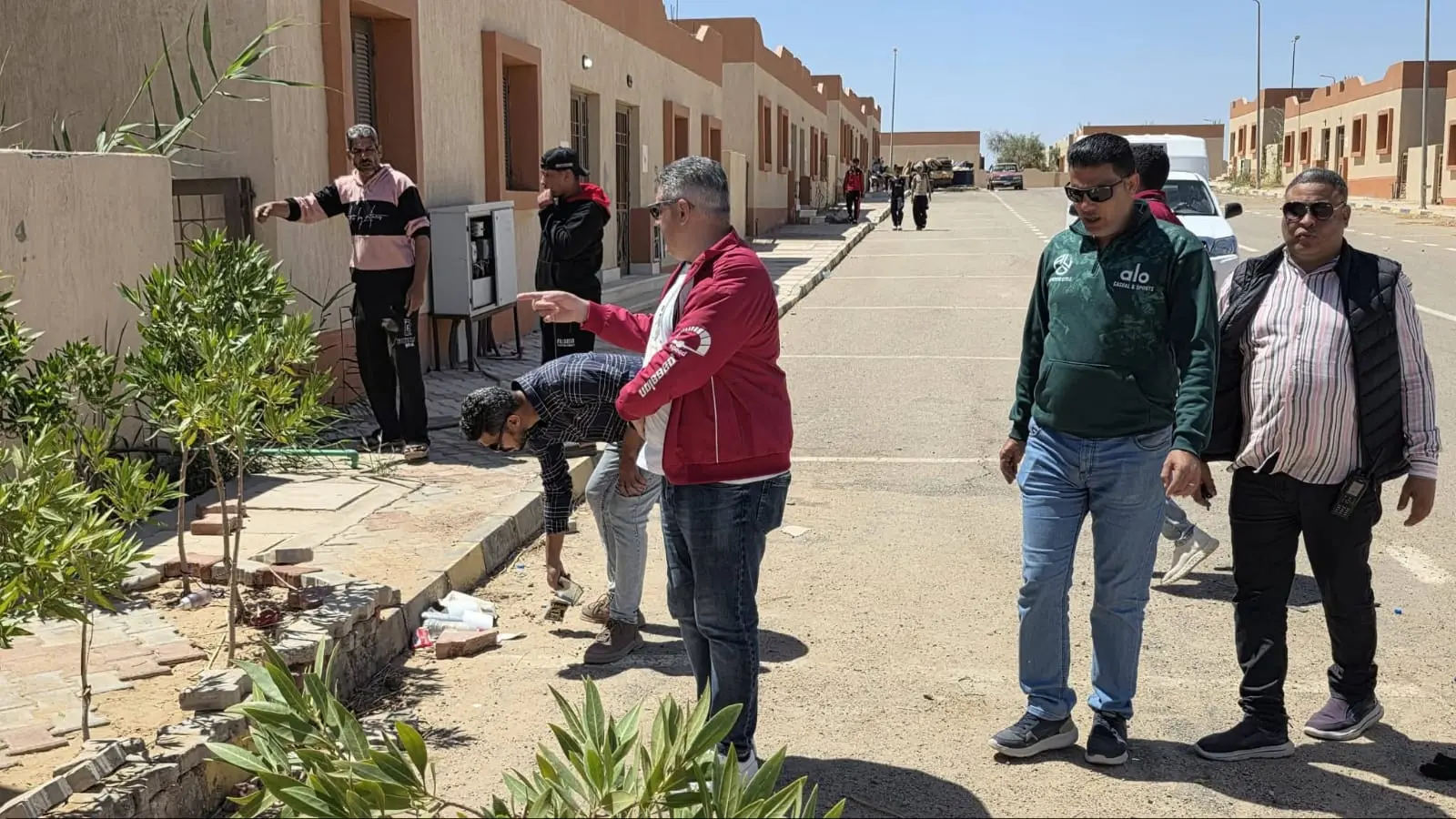استرداد 3 وحدات سكنية «بديل العشوائيات» بالغردقة بعد استيلاء مواطنين عليها دون وجه حق - 1000501323